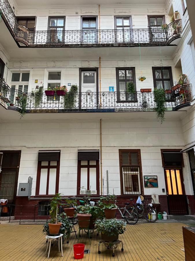 Kiko'S Forest Apartment Будапеща Екстериор снимка